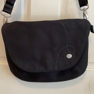 Haiku crossbody